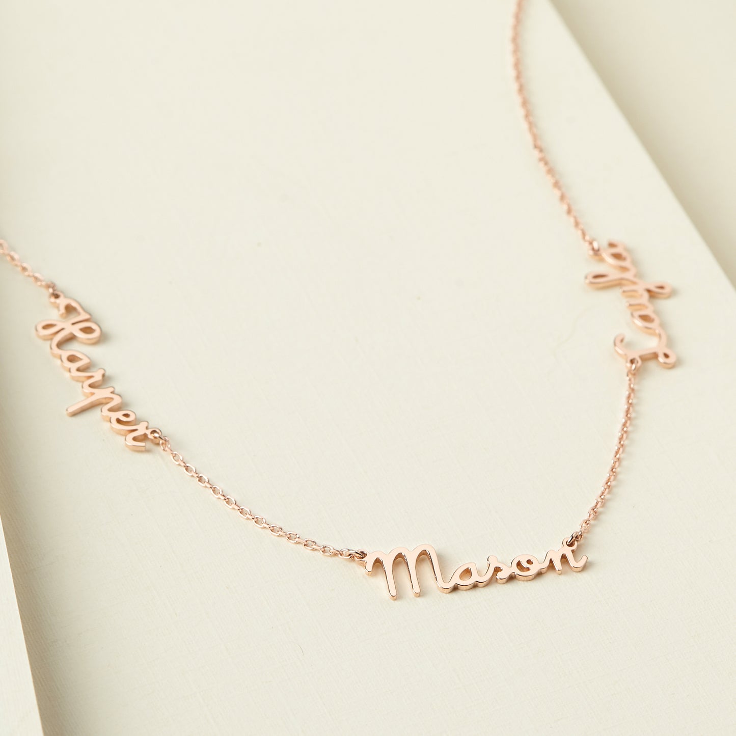 πΆ Children Name Necklace - Mother Family Multiple Name Necklace