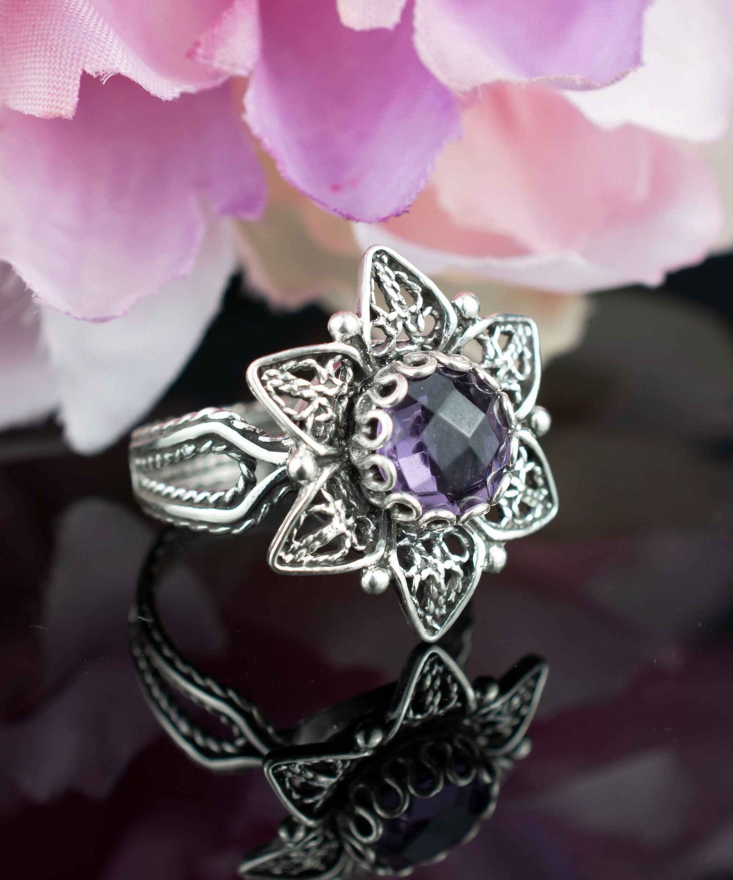 Filigree Art Amethyst Gemstone Daisy Flower Women Silver Cocktail Ring
