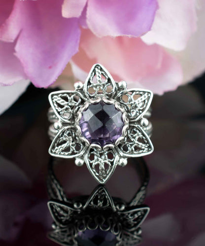 Filigree Art Amethyst Gemstone Daisy Flower Women Silver Cocktail Ring