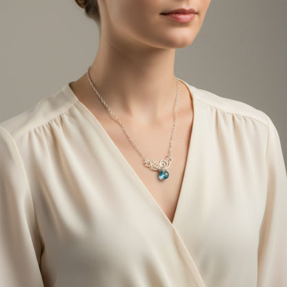 Silver Wire Sculpted Round Crystal Pendant Necklace